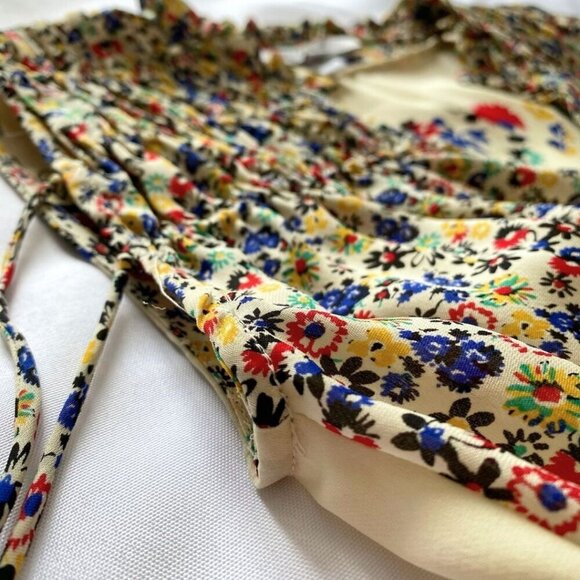 NWOT DEREK LAM 10 CROSBY 100% SILK FLORAL SLEEVELESS SMOCKED TASSEL BLOUSE - XS - Picture 8 of 10